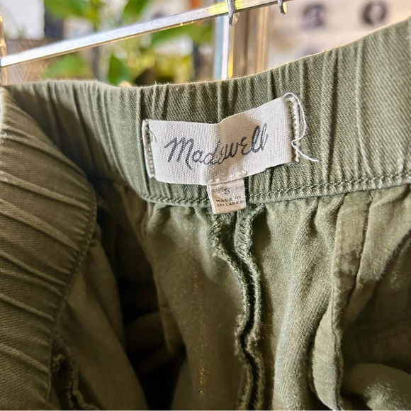 Madewell Elastic Stretch Pull-On Camp Shorts - Picture 8 of 9